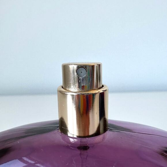 Marc Jacobs LOLA Eau De Parfum Perfume Spray Women 3.4oz 100ml 50% Full Used - Picture 5 of 8